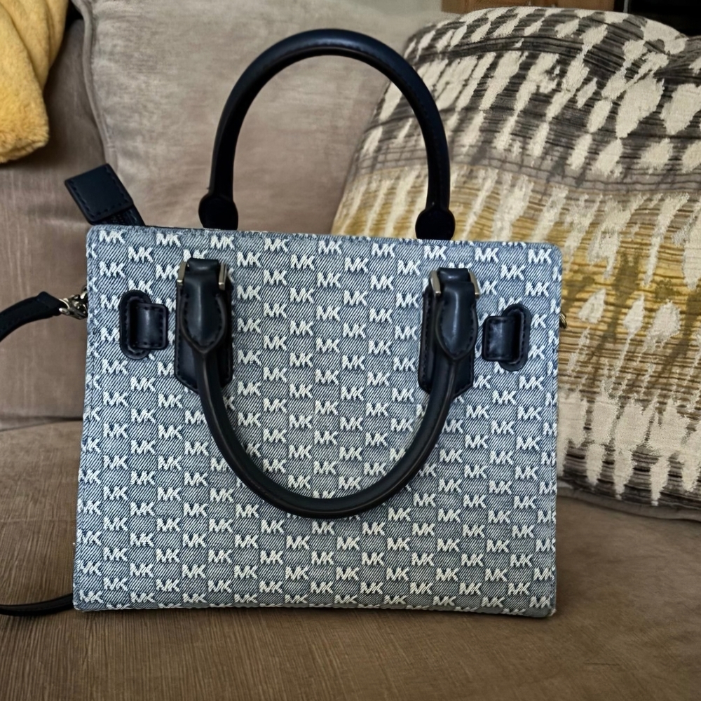 Michael Kors Navy Blue and Denim Women's Bag - Picture 2 of 5
